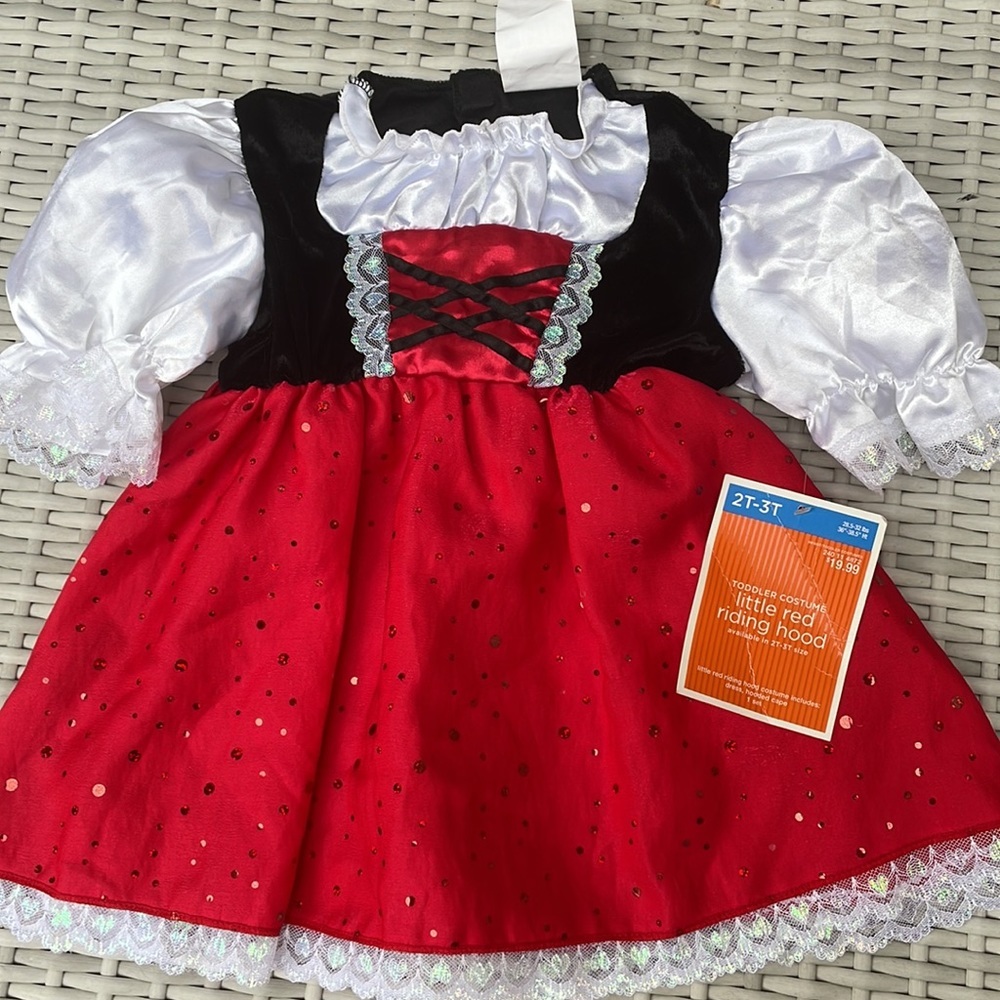 NEW- TODDELR Little Red Riding Hood Costume  Size 2T/3T